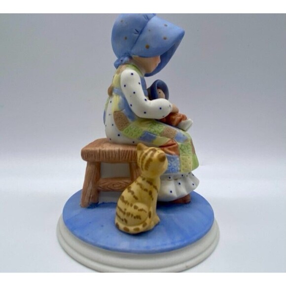 Vintage Holly Hobbie Figurines, Lot Of 3 Figurines. - Picture 7 of 16
